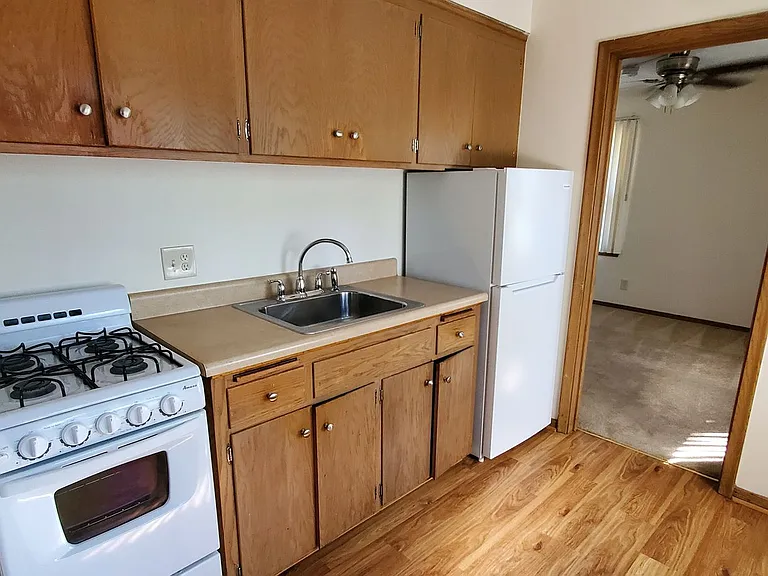 6630 Queen Ave S — Photo 17