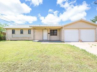 4004 Hooper Dr, Wichita Falls, TX 76306