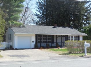 354 Main St, Easthampton, MA 01027