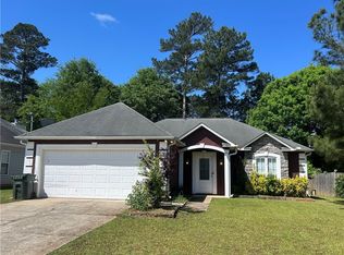 917 Law Dr, Auburn, AL 36830