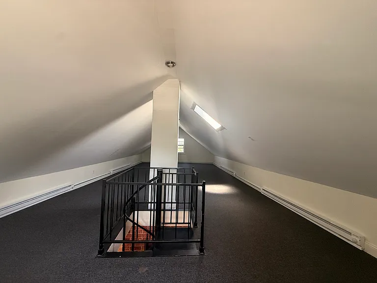 17 Evergreen St #3 — Photo 16