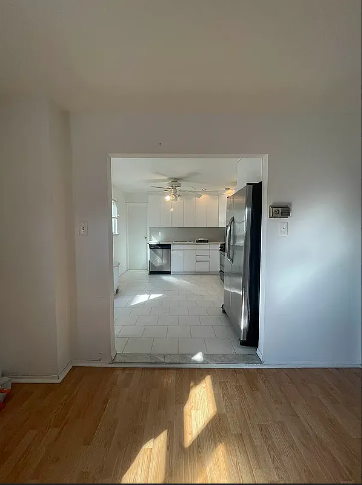2 bed, 850 sqft, $2,000 — Photo 3