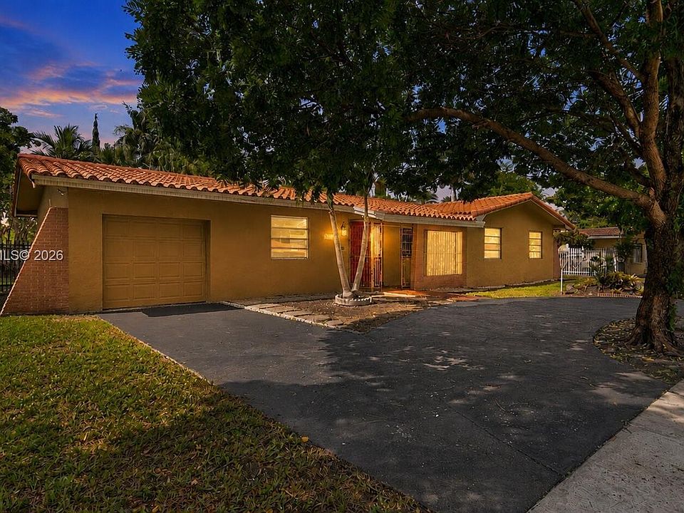1st image of 10710 SW 32nd St