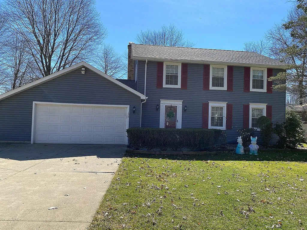 304 Greenbriar Dr photo 1
