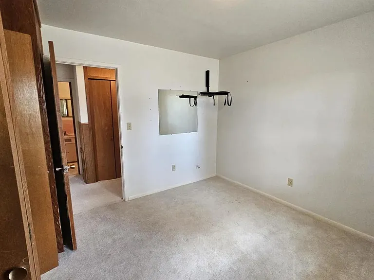3254 Buena Vista Rd — Photo 6