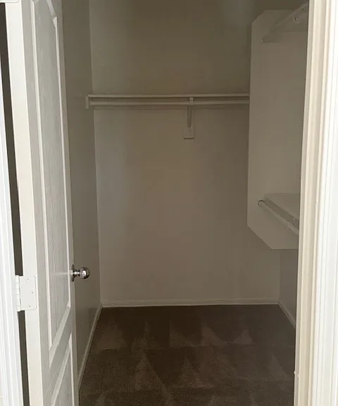 573 S 167th Dr — Photo 8