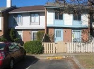 1319 Springtide Pl, Herndon, VA 20170