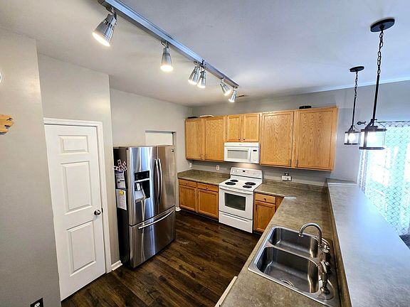 4th image of 1301 Birkdale Cir