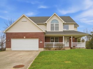 626 Honor Ln, Oxford, OH 45056