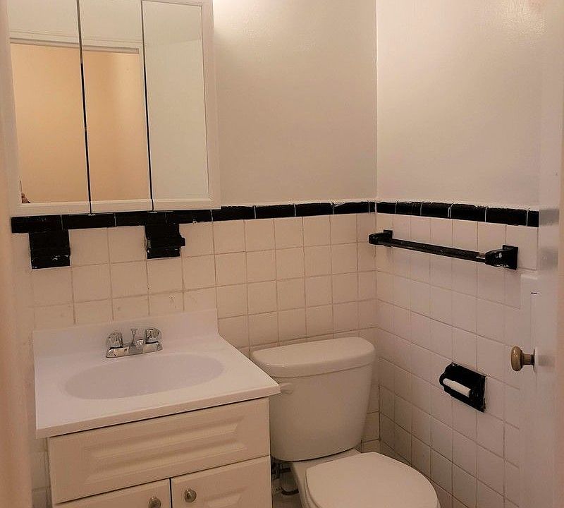 2nd image of 3310 Avenue H APT 4G
