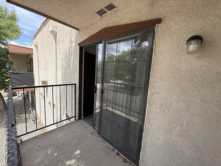 1021c20balconydoor_06242026