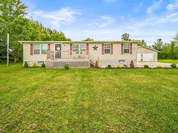 2880 Hines Rd, Kingsville, OH 44048
