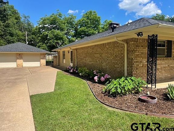 2nd image of 412 Gatewood Dr