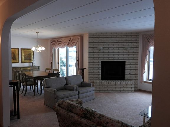 3rd image of 15701 S Lake Hills Ct #1N