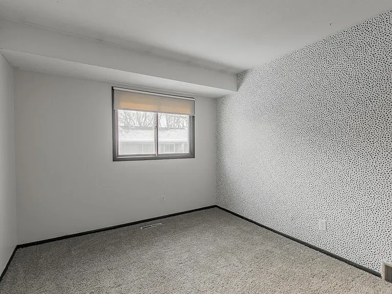 3655 Denmark Ave — Photo 8