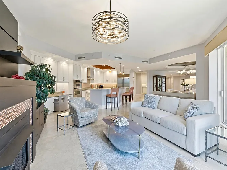 4501 Gulf Shore Blvd N #404 — Photo 17