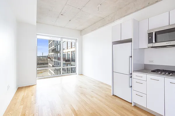 Rented by Triumph Property Group | media 5