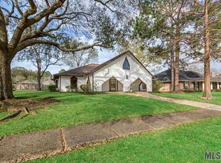 12811 Woodshire Pl, Baton Rouge, LA 70816