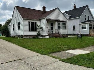 841 E 236th St, Euclid, OH 44123