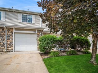 3799 Village Run Dr #907-DES, Des Moines, IA 50317