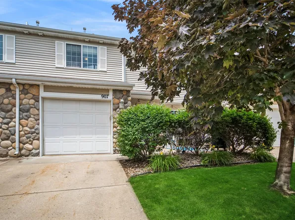 3799 Village Run Dr #907-DES, Des Moines, IA 50317