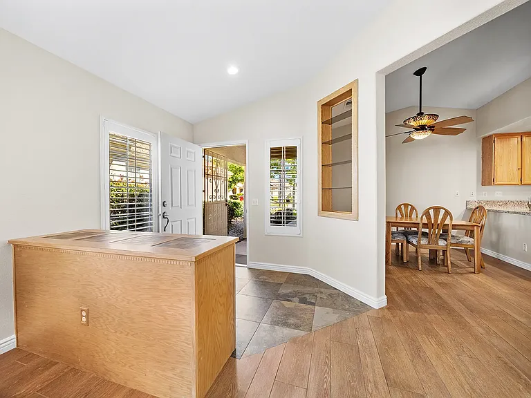 40609 Corte Albara — Photo 5