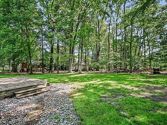 3rd image of 13784 Hofma Dr
