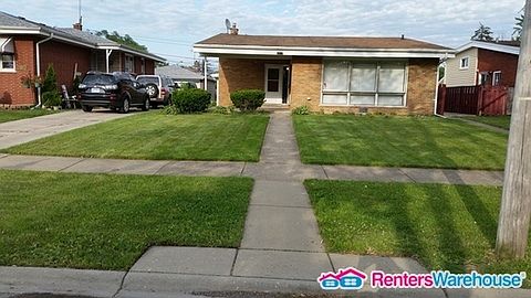 2nd image of 1375 Superior Ave