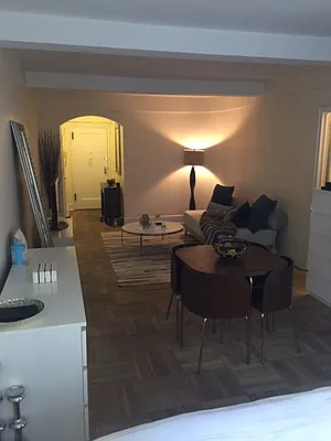 Rented by Real Estate Investors Group LLC | media 14