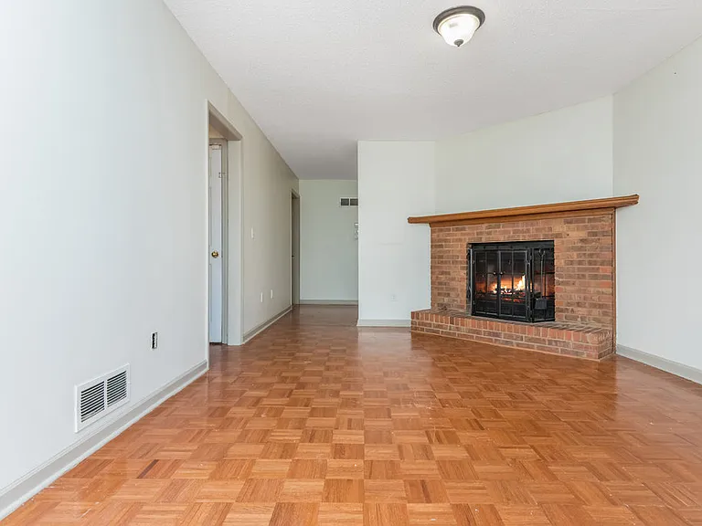 3055 Sand Wedge Cir NW — Photo 5