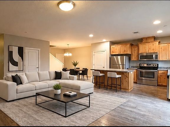 3rd image of 116 N 44th Pl