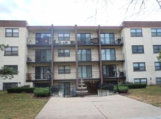 1629 W Sherwin Ave #1, Chicago, IL 60626
