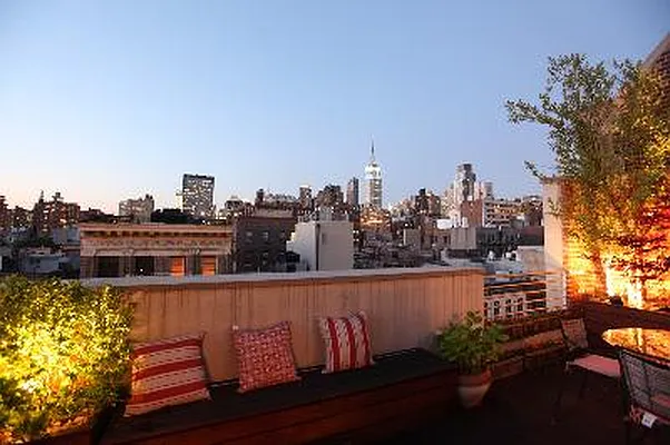 Sold by Corcoran | media 13