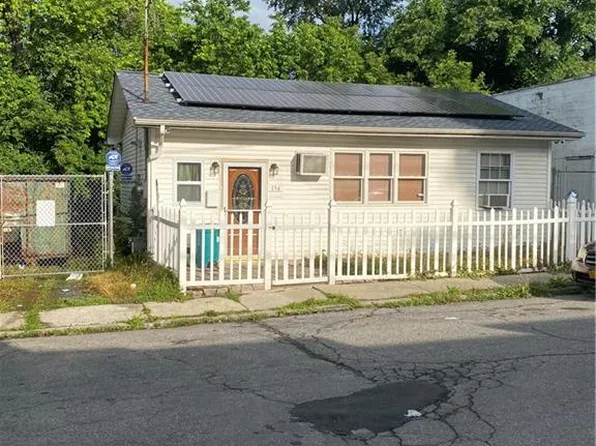 156 William St, Newburgh, NY 12550