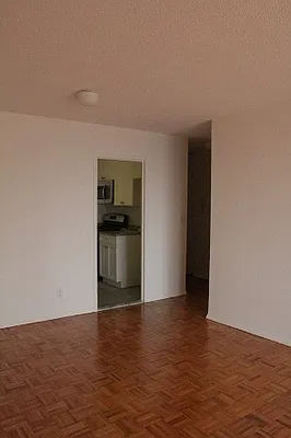 Rented by Realty Operations Group | media 9
