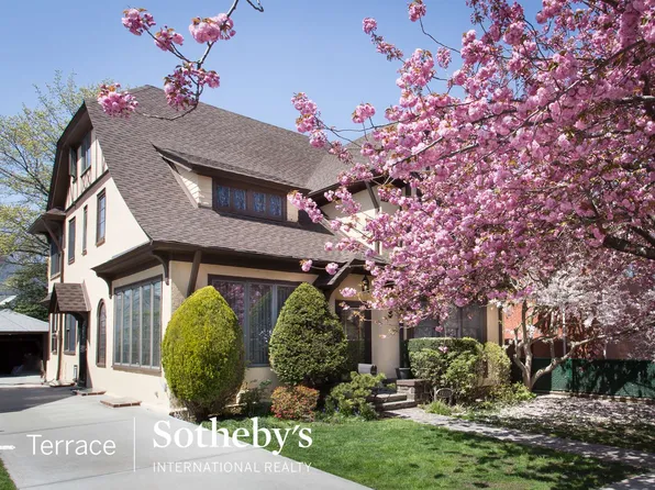 111-29 77th Road image 1 of 25