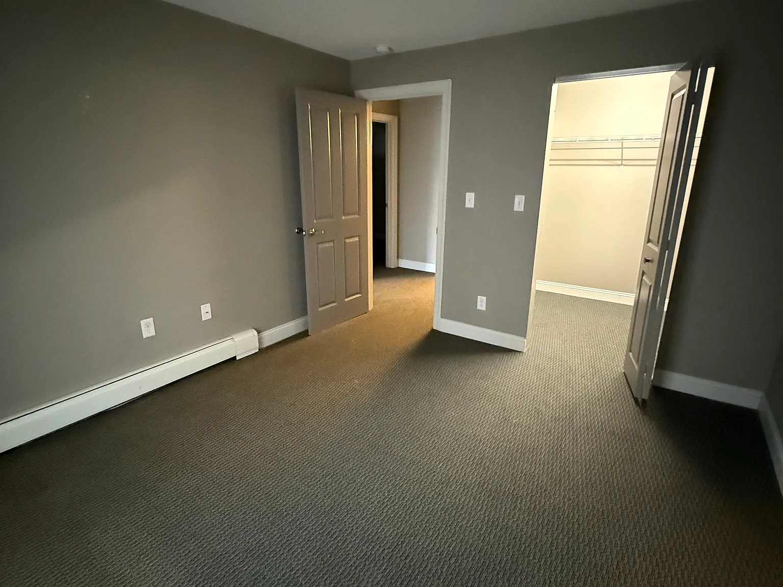 2 bed, 1400 sqft, $1,450 — Photo 4