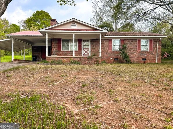 1563 Highway 145, Eastanollee, GA 30538