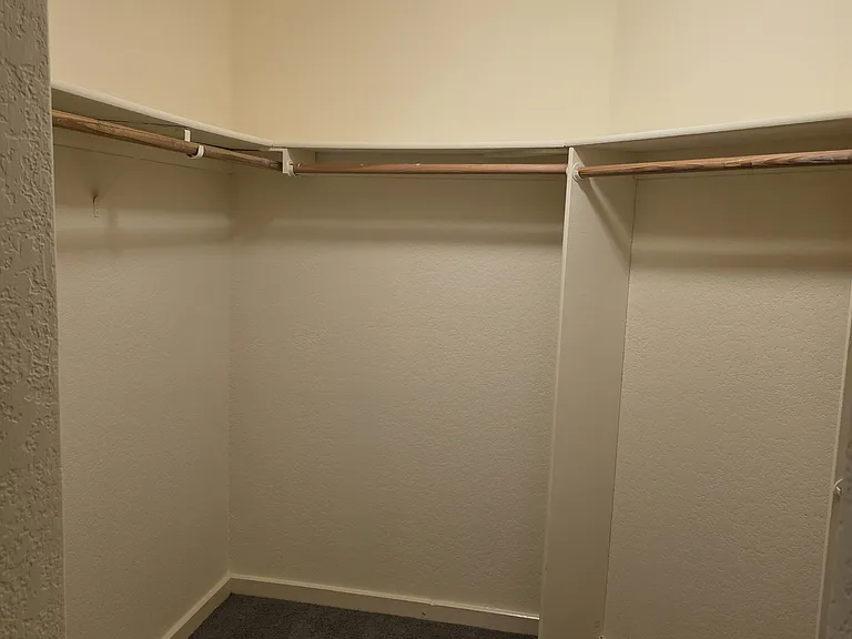 1734 Saint Andrews Ct — Photo 10