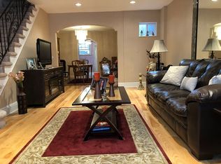 1937 S 9th St, Philadelphia, PA 19148