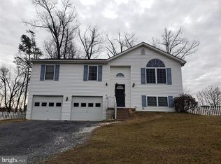 462 All American Way, Martinsburg, WV 25405