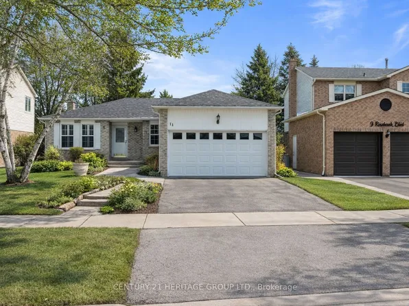11 Rosebank Blvd, East Gwillimbury, ON L9N 1C8