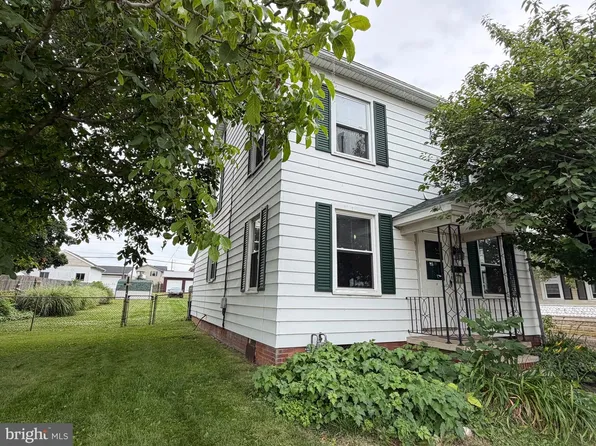 711 York St, Hanover, PA 17331