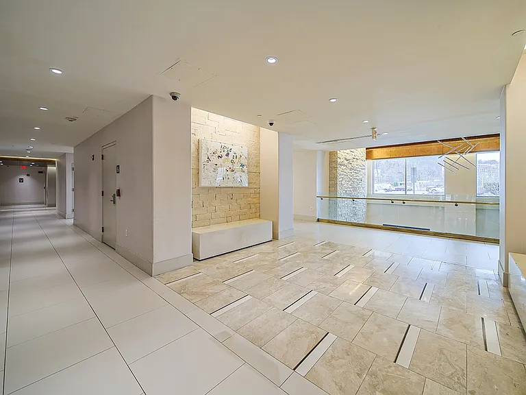 1108 Hudson Park #1108 — Photo 33