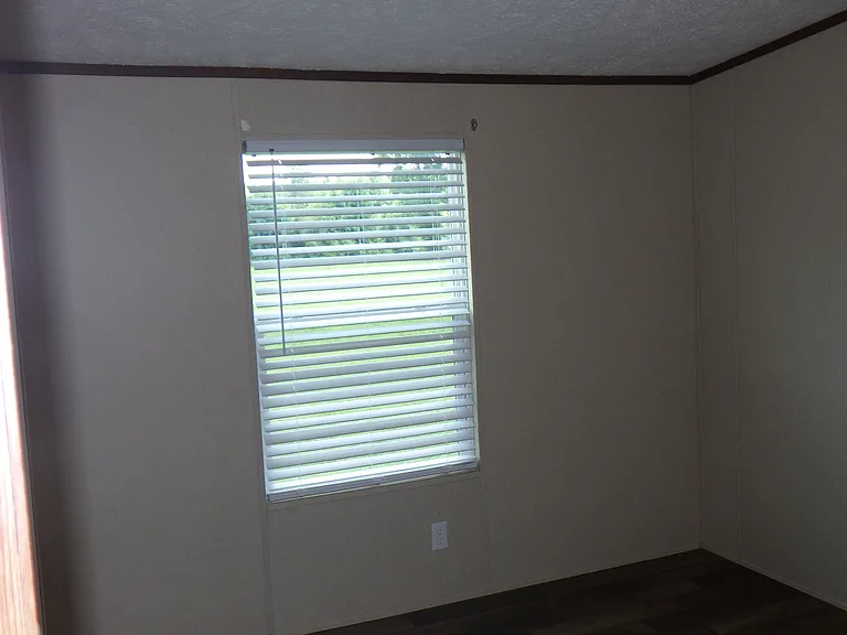 925 Bakers Chapel Rd — Photo 17
