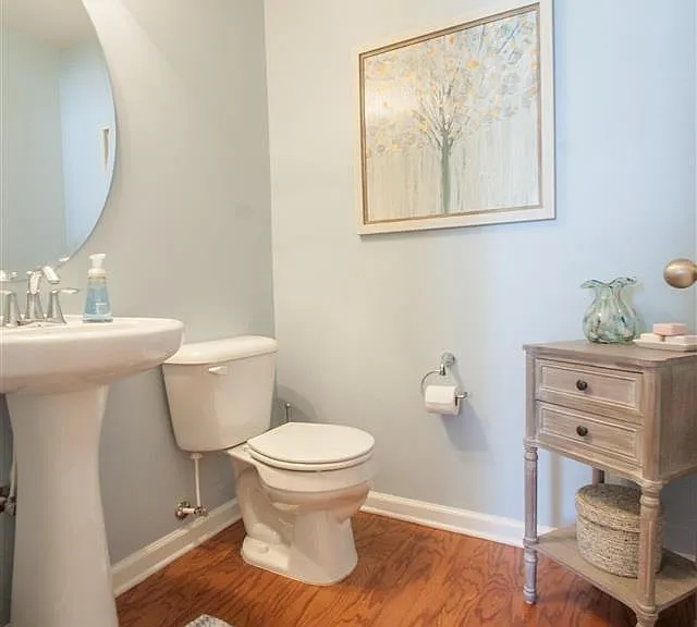 101 Suffolk Green Ln #101 — Photo 15