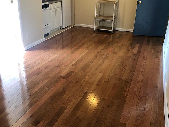 4th image of 16 Palisade St #1