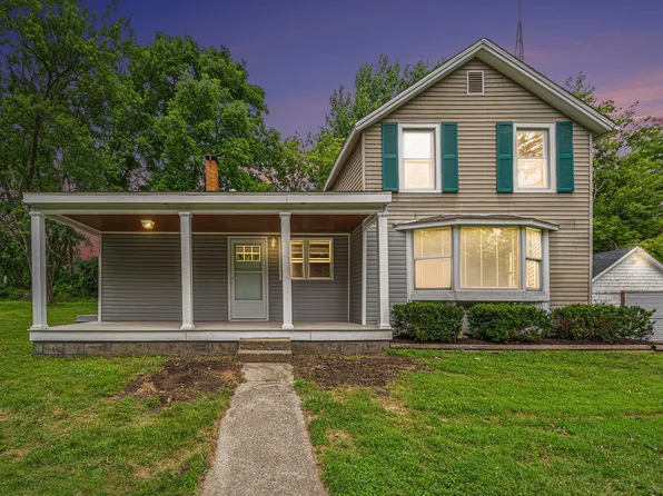 431 Railroad St, Chelsea, MI 48118