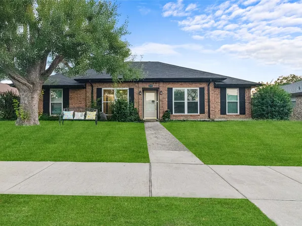 2620 Carmel Dr, Carrollton, TX 75006