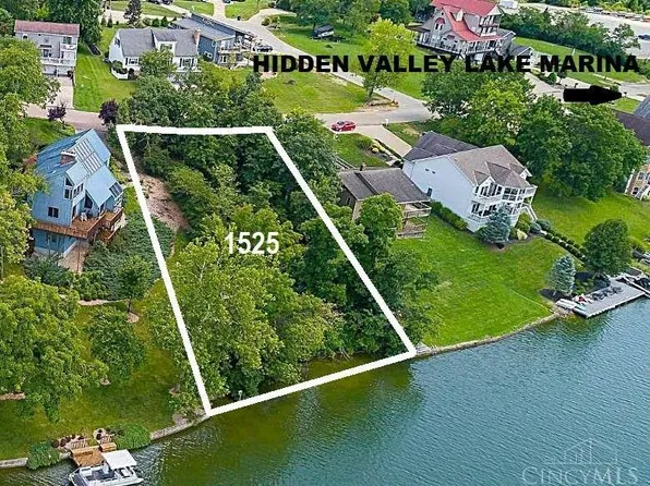 1525 Lakeview Dr, Lawrenceburg, IN 47025